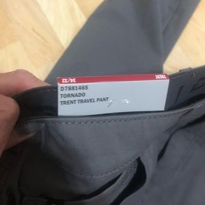 Men’s Delani  Trent style pants size 34x 32 brand new